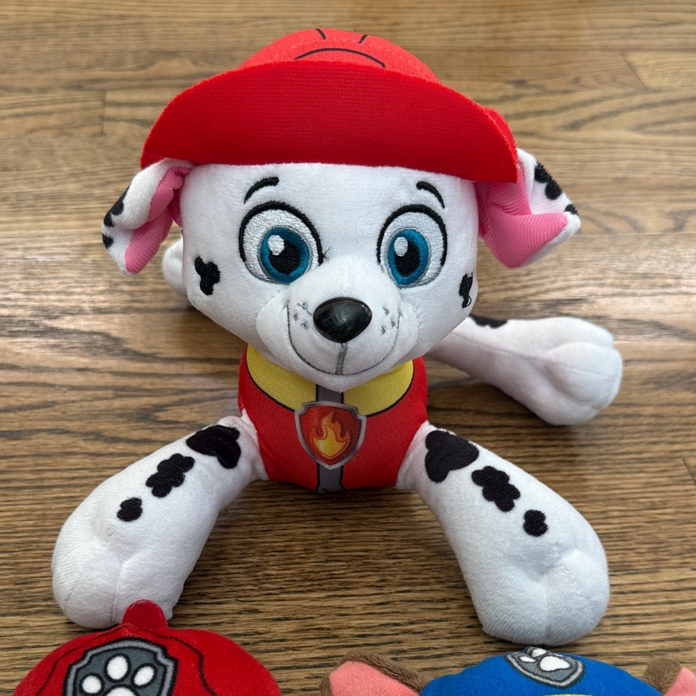 Melissa & Doug Paw Patrol Puppets Set & Chase Plush - Picture 3 of 6